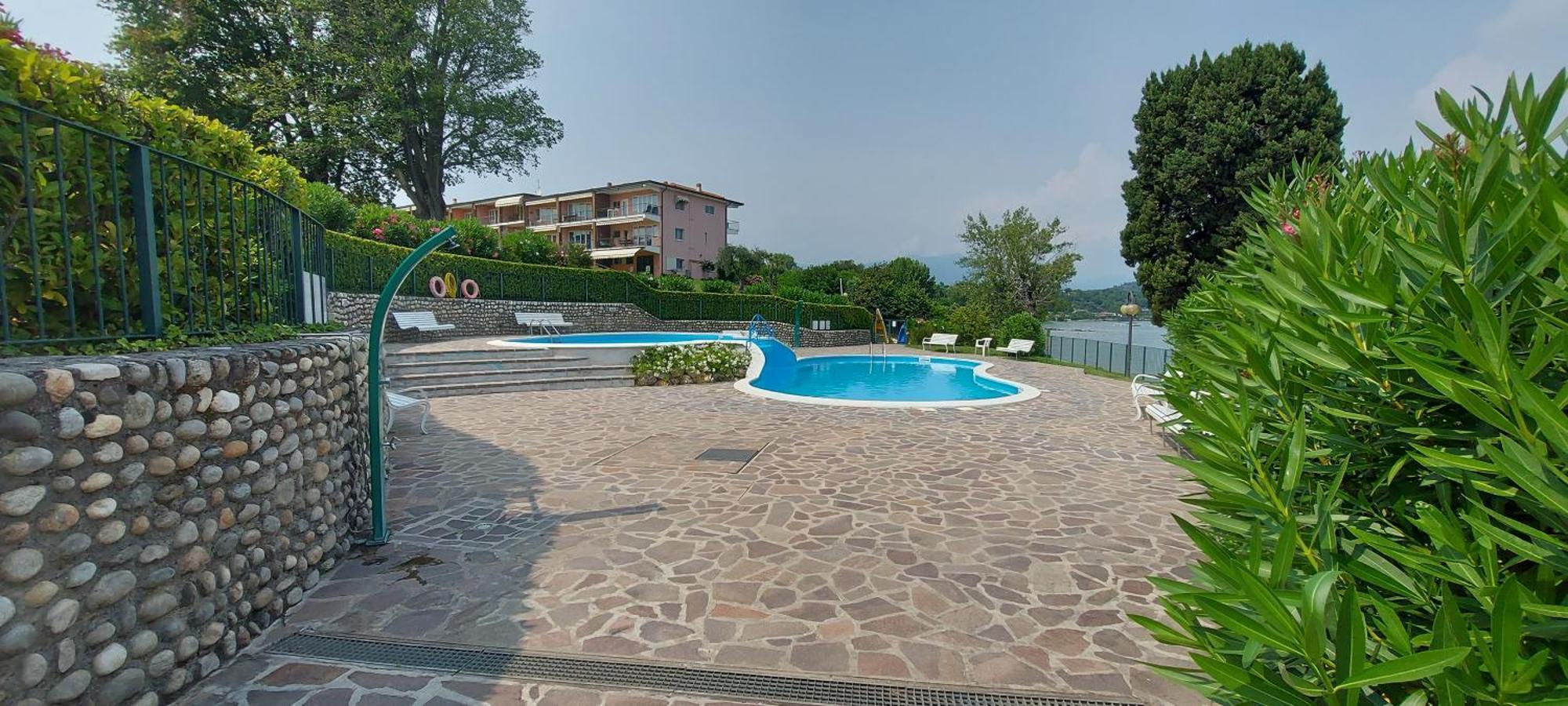 Hotel Florence مانربا ديل جاردا الغرفة الصورة